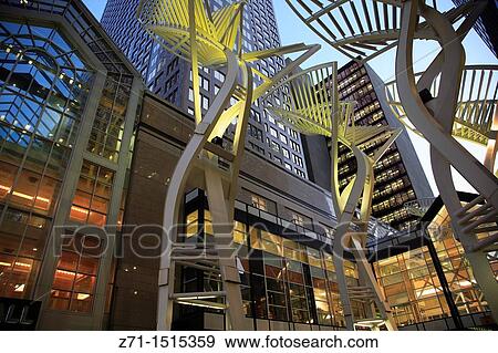 Stock Photo - Canada, Alberta, Calgary, Stephen Avenue. Fotosearch