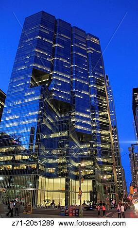 Stock Photo - Canada, Ontario, Toronto, Financial District, Sun Life Building,.. Fotosearch