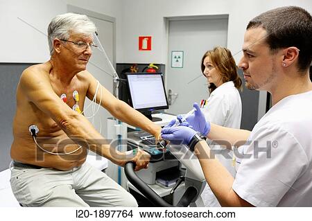 cardiology stress test, Myocardial perfusion scintigraphy in effort, Nuclear medicine, Onkologikoa Hospital, Oncology Institute, Case Center for prevention, diagnosis and treatment of cancer, Donostia, San Sebastian, Gipuzkoa, Basque Country, Spain View Large Photo Image Picture - cardiology stress test, Myocardial perfusion scintigraphy in effort, Nuclear medicine, Onkologikoa Hospital, Oncology Institute, Case Center for prevention, diagnosis and treatment of cancer, Donostia, San Sebastian, Gipuzkoa, Basque Country, Spain. Fotosearch