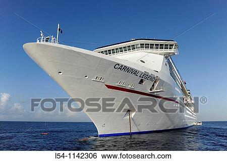 Caribbean Cruise Ship docking at the Cayman Islands in the caribbean View Large Photo Image Stock Photograph - Caribbean Cruise Ship docking at the Cayman Islands in the caribbean. Fotosearch