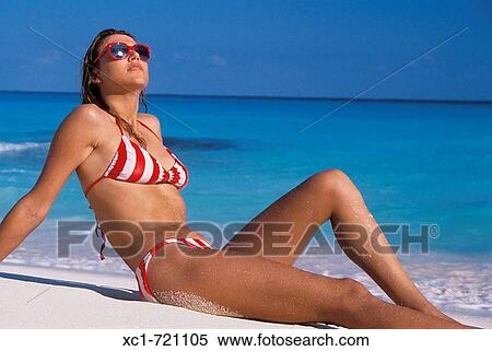 Caribbean Sea, Cancun, Mexico View Large Photo Image Stock Photography - Caribbean Sea, Cancun, Mexico. Fotosearch