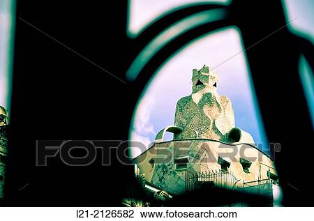 Stock Image - Casa Mil? aka La Pedrera, 1906-1912 by Antoni Gaud?. Barcelona, Catalonia, Spain.. Fotosearch