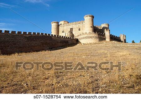 Castillo de Belmonte, Cuenca, Castilla La Mancha, Spain View Large Photo Image Picture - Castillo de Belmonte, Cuenca, Castilla La Mancha, Spain. Fotosearch