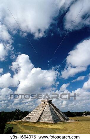 Castillo Pyramide in Chich? n Itza View Large Photo Image Stock Photography - Castillo Pyramide in Chich? n Itza. Fotosearch
