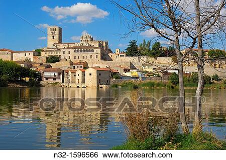 Cathedral and Duero river, Zamora, Silver Route, Castilla-Leon, Spain View Large Photo Image Stock Photograph - Cathedral and Duero river, Zamora, Silver Route, Castilla-Leon, Spain. Fotosearch