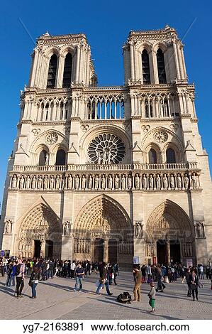 Stock Image - Cathedral of Notre Dame, Paris, Ile de France, France.. Fotosearch
