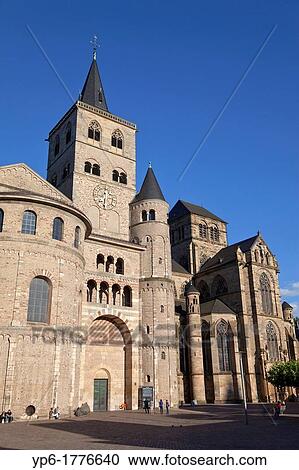 Stock Image - Cathedral of Trier and Church of Our Lady, World Heritage Site, Trier, Rhineland-Palatinate, Germany. Fotosearch