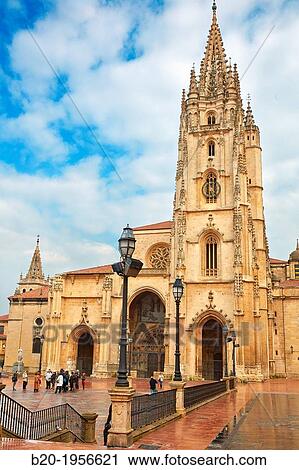 Stock Image - Cathedral, Plaza Alfonso II El Casto, Oviedo, Asturias, Spain.. Fotosearch