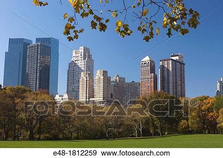 CENTRAL PARK SOUTH SKYLINE MIDTOWN MANHATTAN NEW YORK CITY USA View Large Photo Image Stock Photo - CENTRAL PARK SOUTH SKYLINE MIDTOWN MANHATTAN NEW YORK CITY USA. Fotosearch