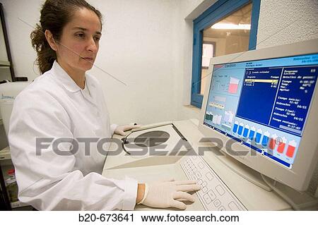 Stock Image - Centrifuge, Laboratory of Pathological anatomy, Departamento de Producci? n y Sanidad Animal, Neiker Tecnalia, Instituto de Investigaci? n y Desarrollo Agrario, Ganadero, Forestal y del Medio Natural, Derio, Bizkaia, Euskadi, Spain. Fotosearch