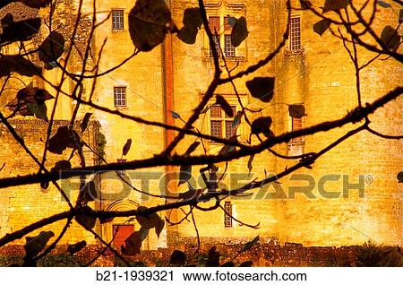Ch? teau de Salignac, Dordogne, Aquitaine, France View Large Photo Image Stock Image - Ch? teau de Salignac, Dordogne, Aquitaine, France. Fotosearch