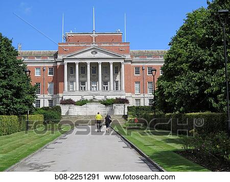 Chesterfield Town Hall, Derbyshire, UK. View Large Photo Image Stock Image - Chesterfield Town Hall, Derbyshire, UK.. Fotosearch
