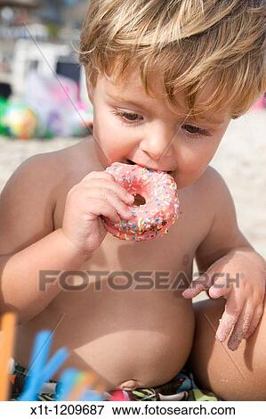 Stock Photo - Child.. Fotosearch