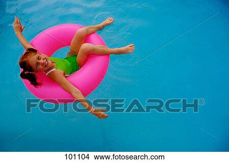 Picture - Children. Fotosearch