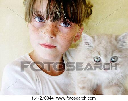 Picture - Children. Fotosearch