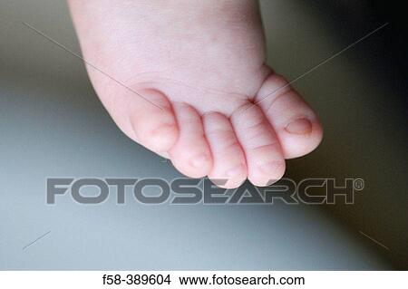 Picture - Children. Fotosearch