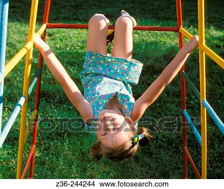 Picture - Children. Fotosearch