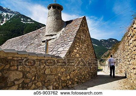 Chisag? es, Bielsa. Pyrenees Mountains, Sobrarbe, Huesca province, Aragon, Spain View Large Photo Image Stock Image - Chisag? es, Bielsa. Pyrenees Mountains, Sobrarbe, Huesca province, Aragon, Spain. Fotosearch