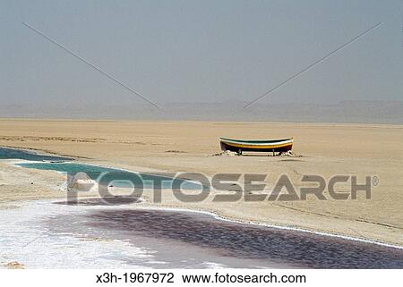 Chott el Djerid, Tunisia, North Africa. View Large Photo Image Stock Image - Chott el Djerid, Tunisia, North Africa.. Fotosearch