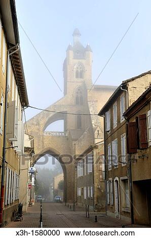 church of Mirande Gers department, Midi-Pyrenees, southwest of France, Europe View Large Photo Image Stock Image - church of Mirande Gers department, Midi-Pyrenees, southwest of France, Europe. Fotosearch