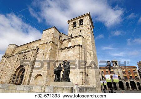 Church of San Juan de Puerta Nueva, Zamora. Castilla-Le? n, Spain View Large Photo Image Stock Image - Church of San Juan de Puerta Nueva, Zamora. Castilla-Le? n, Spain. Fotosearch