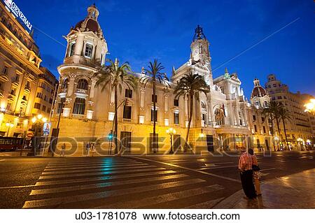 City Hall of Valencia at dusk, Spain View Large Photo Image Stock Photo - City Hall of Valencia at dusk, Spain. Fotosearch