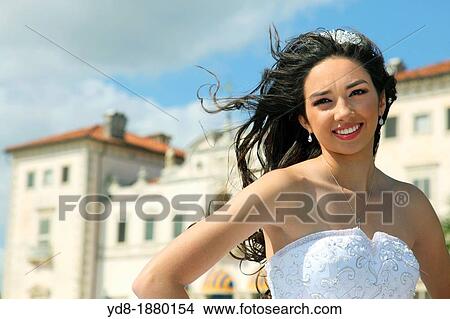Picture - Close Up Young woman smailing. Fotosearch