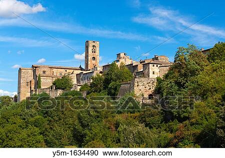 Stock Image - Colle di Val d? Elsa or Colle Val d? Elsa is a town and comune in Tuscany, Province of Siena, Italy, Europe. Fotosearch
