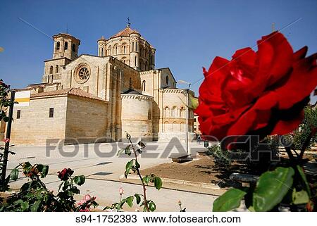 Collegiate church of Santa Mar? a la Mayor of Toro, Zamora, Spain View Large Photo Image Stock Image - Collegiate church of Santa Mar? a la Mayor of Toro, Zamora, Spain. Fotosearch