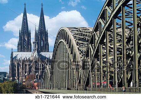 Picture - Cologne Cathedral and Hohenzollern bridge, Cologne, Northrhine-Westfalia, Germany. Fotosearch
