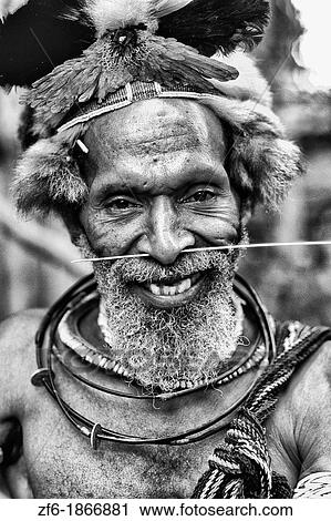 Colorful Huli Wigmen of Papua New Guinea View Large Photo Image Stock Image - Colorful Huli Wigmen of Papua New Guinea. Fotosearch
