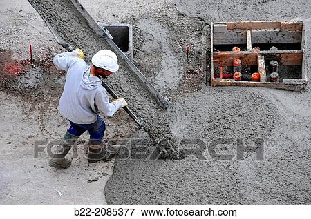 Stock Photo - Construction of the T8 tramway line from Saint-Denis to Epinay and Villetaneuse. Its entry into service is planned for 2014. Saint-Denis, northern suburbs of Paris, Seine-Saint-Denis, Ile-de-France, France.. Fotosearch