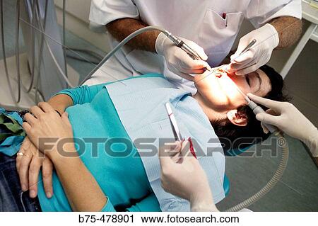 Consulta de Dentista View Large Photo Image Stock Image - Consulta de Dentista. Fotosearch