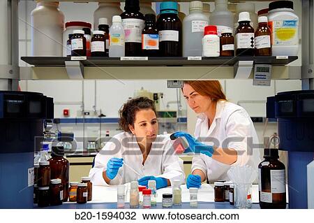 Stock Image - Controlled release is the modification of the rate or place at wich an active substance is released. Fotosearch