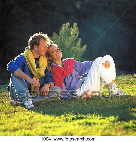 Picture - Couple. Fotosearch