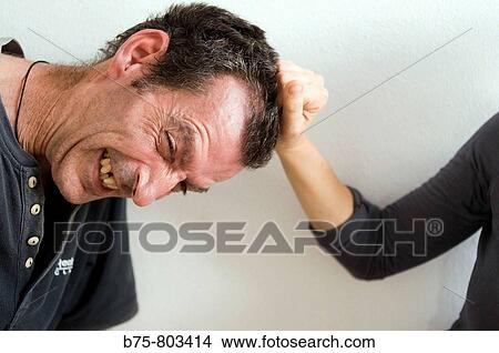 Picture - Couple. Fotosearch