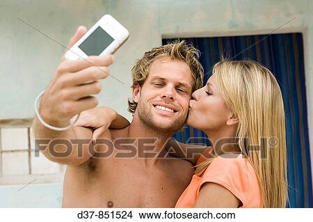 Picture - Couple. Fotosearch