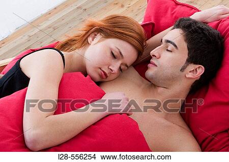 Picture - Couple. Fotosearch