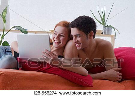 Picture - Couple. Fotosearch