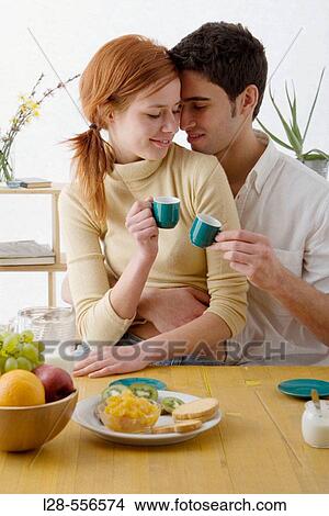 Picture - Couple. Fotosearch