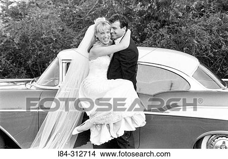 Picture - Couple. Fotosearch
