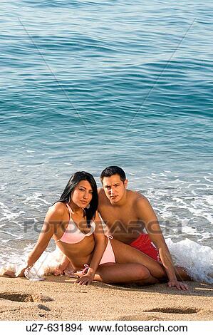 Picture - Couple. Fotosearch