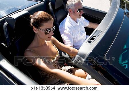 Picture - Couple.. Fotosearch