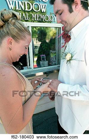 Stock Image - Couple. Fotosearch
