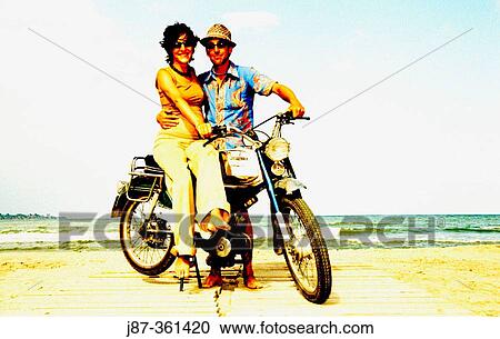 Stock Image - Couple. Fotosearch