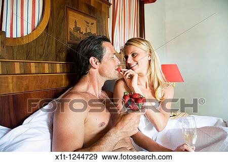 Stock Photo - Couple. Fotosearch