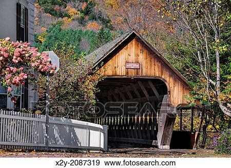 Covered bridge, Middle Bridge, Woodstock, Vermont, USA. View Large Photo Image Stock Photo - Covered bridge, Middle Bridge, Woodstock, Vermont, USA.. Fotosearch