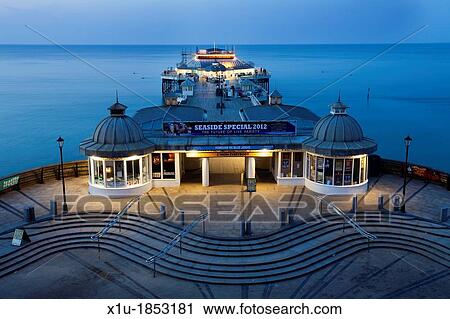 Cromer Pier at Dusk Cromer Norfolk England View Large Photo Image Stock Image - Cromer Pier at Dusk Cromer Norfolk England. Fotosearch