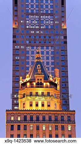 Crown Building, 5th Avenue, New York City View Large Photo Image Stock Photo - Crown Building, 5th Avenue, New York City. Fotosearch