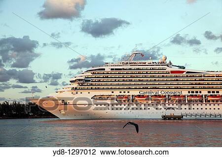 Cruise, Nassau, Bahamas View Large Photo Image Stock Image - Cruise, Nassau, Bahamas. Fotosearch